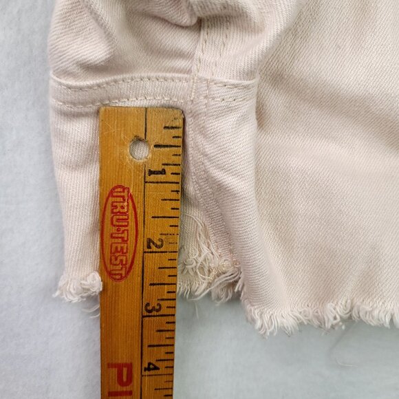 Express Jeans Womens Distressed Frayed Hem Denim Shorts Size 4 Beige - Picture 8 of 8